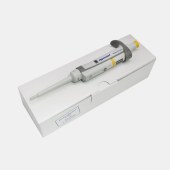 Eppendorf 3120000828 Research plus 10-100ul整支消毒单道移液器(白)