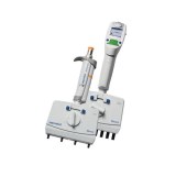 Eppendorf 3125000206 Research plus Move It可调间距手动移液器, 8通道, 120 – 1200 μL, 深绿色
